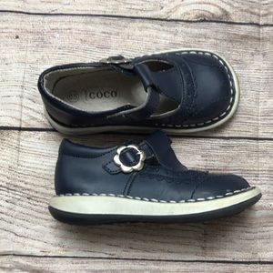 Jumbo CoCo | Mary Jane girls shoes size 9.5 navy